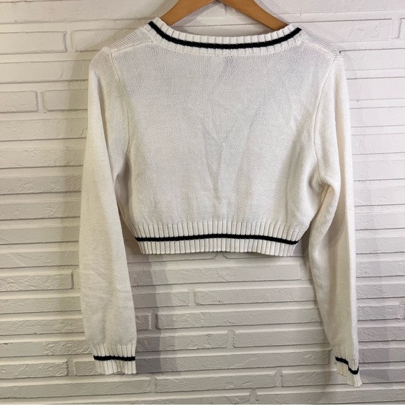 H&M White and Black Cropped Academia Long Sleeve Sweater, Women’s Size Medium - Picture 5 of 7
